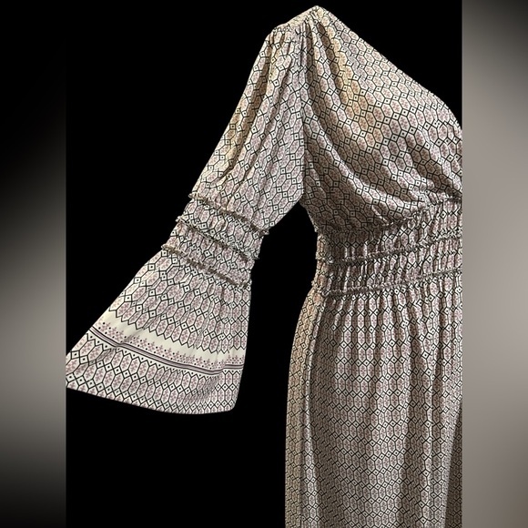 Sophie Max Black and White Long Sleeve Dress - Picture 3 of 8